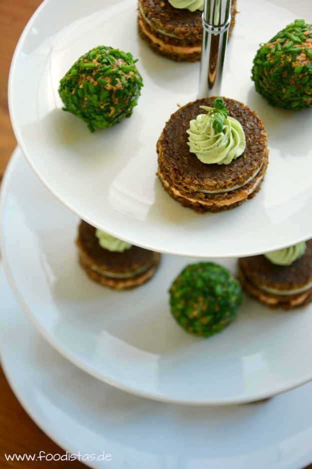 Canapes mit Matchacreme