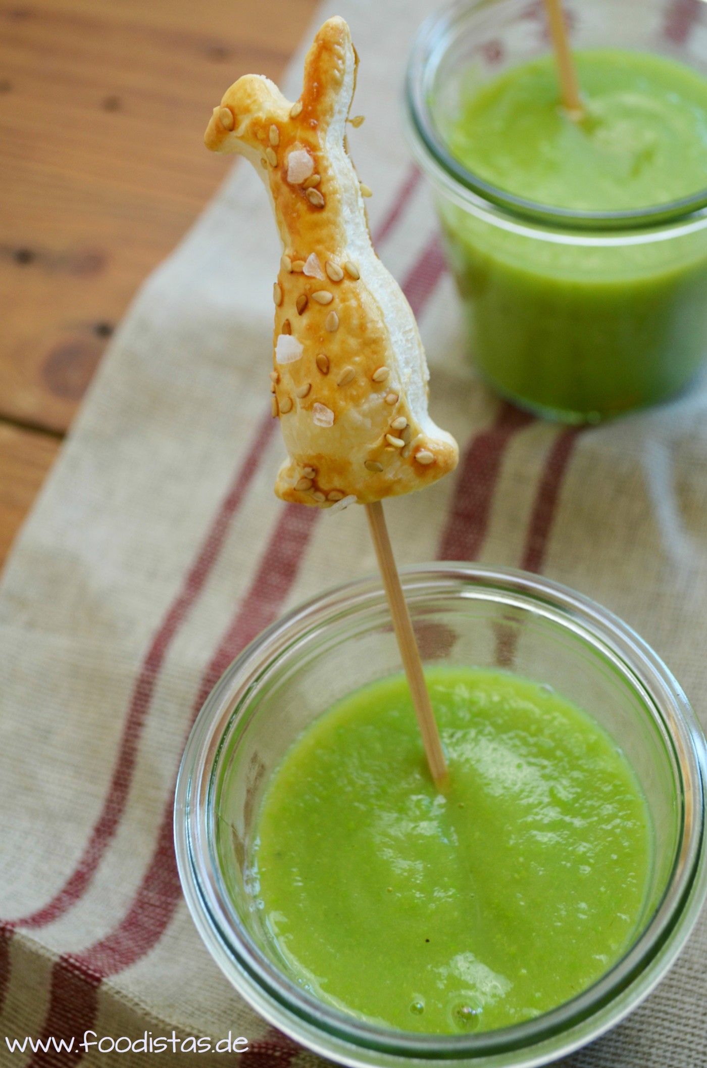 Kohlrabi-Erbsen-Cremesuppe › foodistas.de