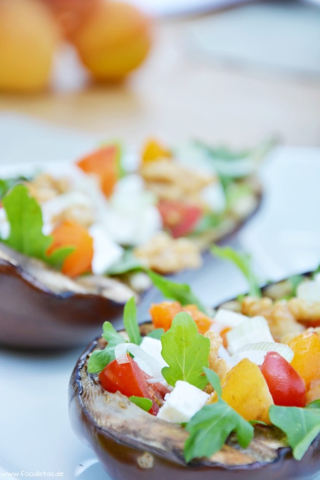 Gegriltte <span class="amp">&</span> gefüllte Aubergine