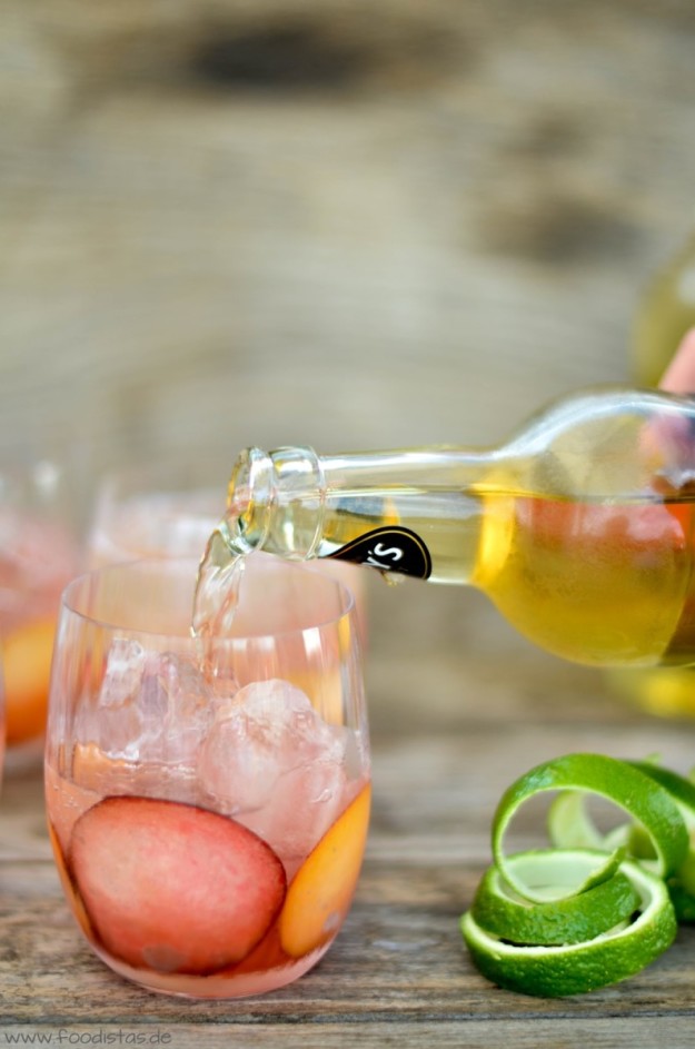 Plum Cider Drink