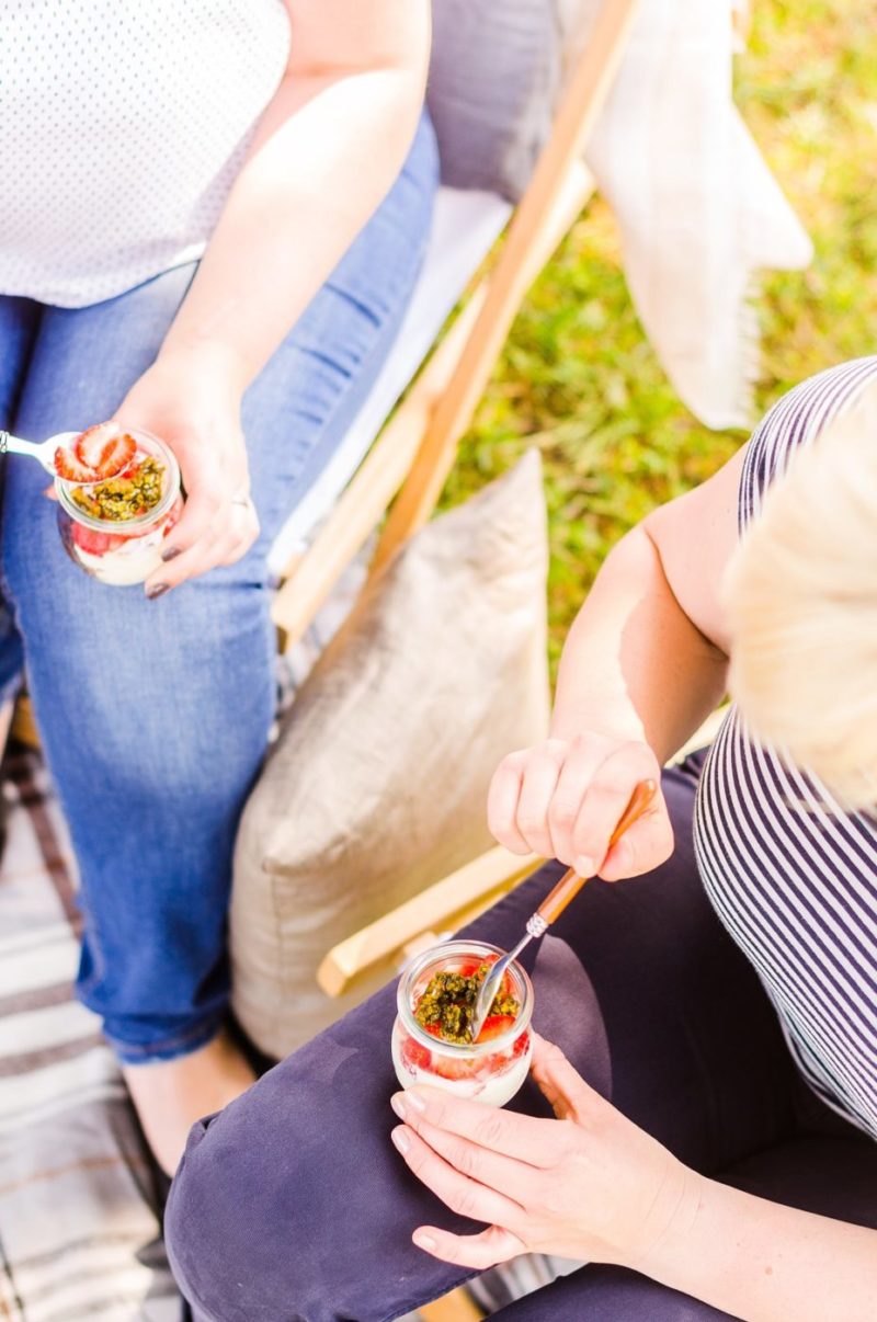 Erdbeer-Schoko-Traum, Pistazien Krokant Rezept › foodistas.de