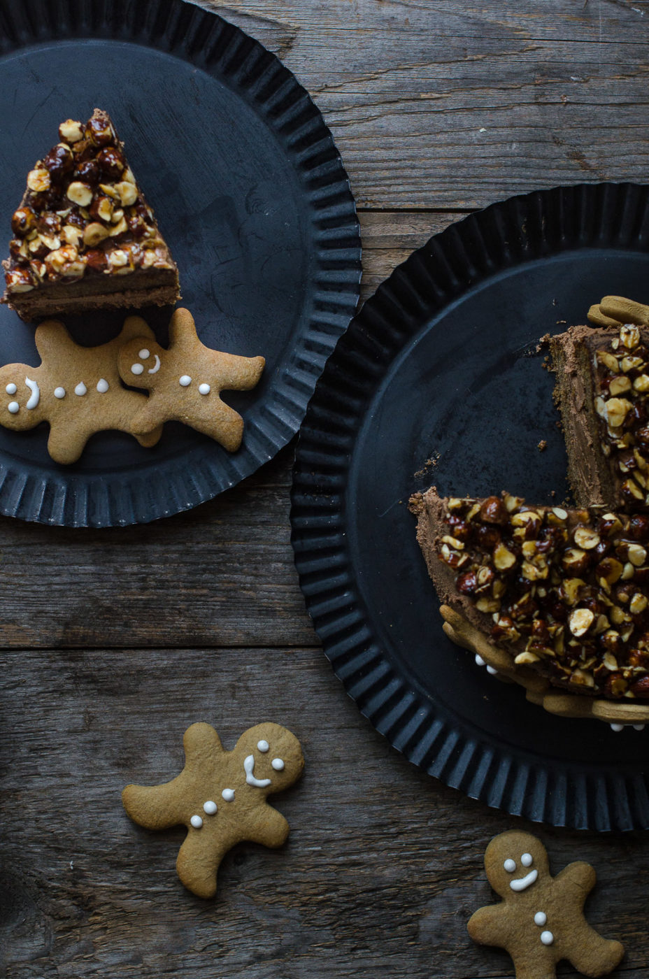 Lebkuchentorte mit karamellisierten Haselnüssen, Schokoladen Ganache ...