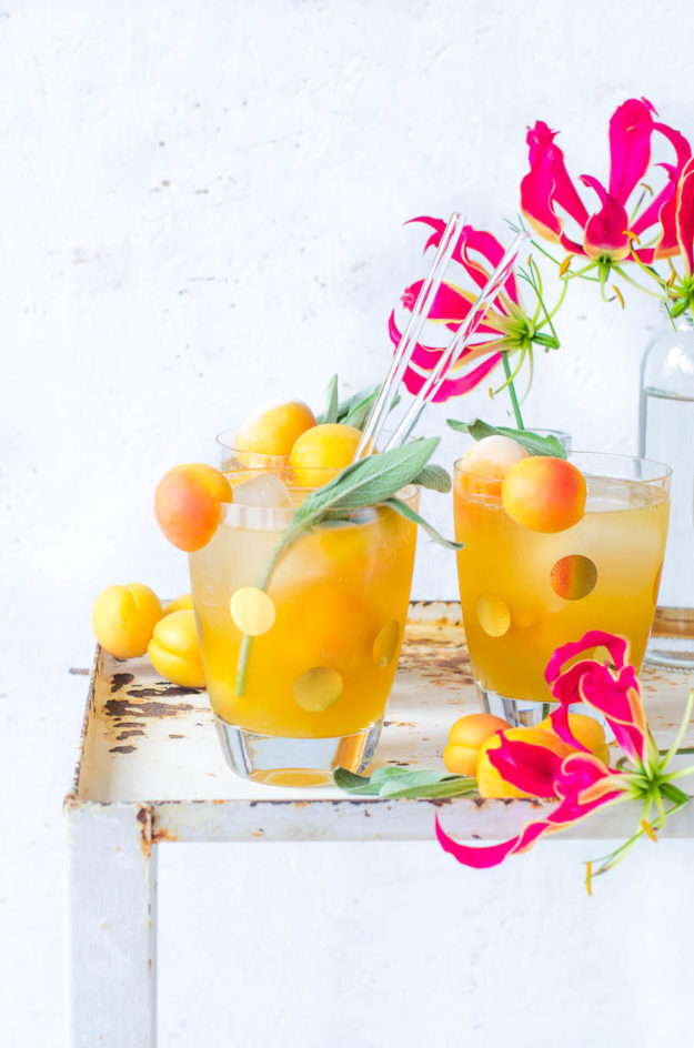 Apricot Drink Tchibo