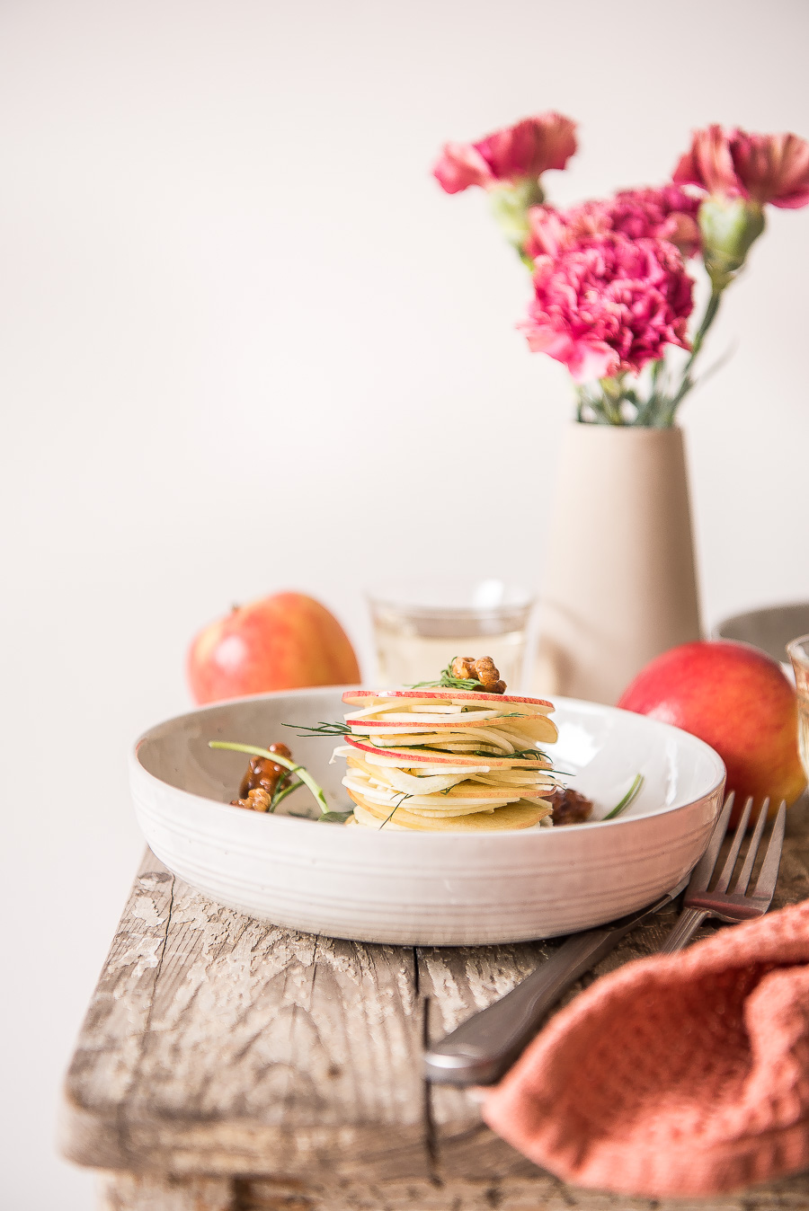 Apfel Mille Feuilles Waldorf Style von den Foodistas