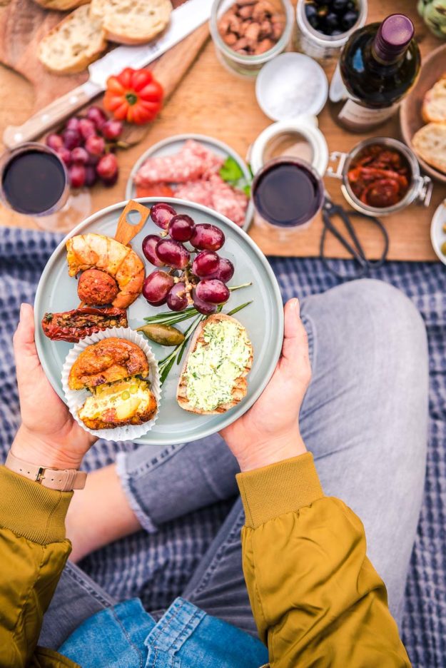 Freixenet Mederano Tortilla Muffins und andere Tapas