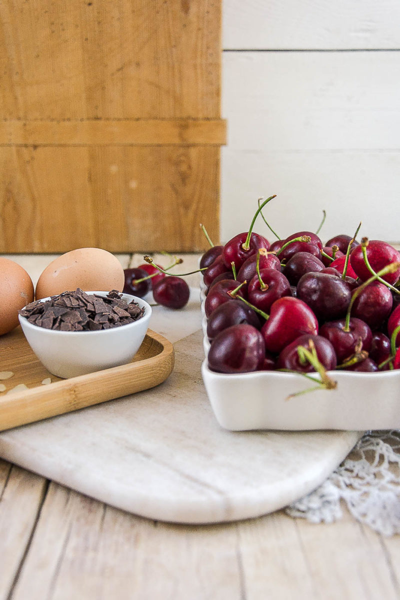 Kirsch Clafoutis ein französischer Klassiker mit Mandeln › foodistas.de