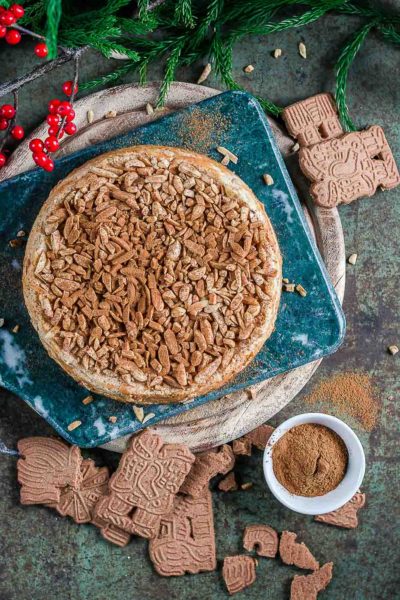 Weihnachtlicher Spekulatiuskuchen mit gerösteten Zimt-Mandeln ...