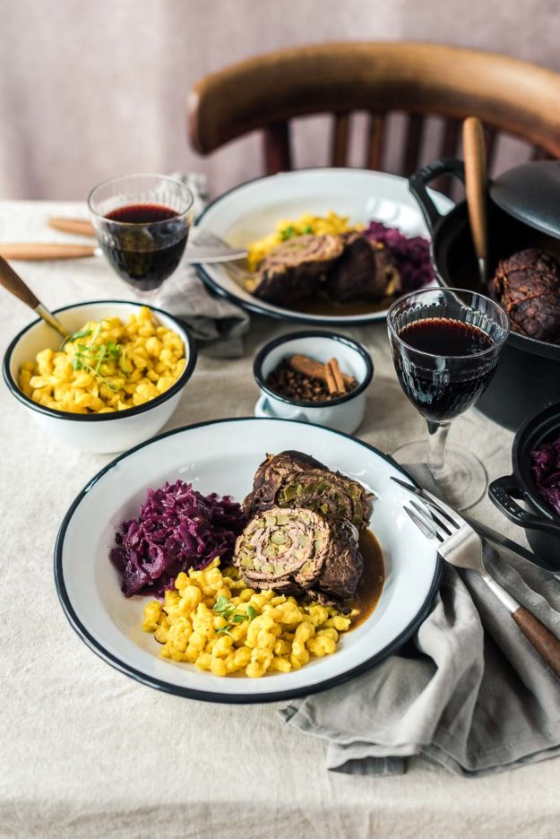Rinderrouladen mit Rotkohl
