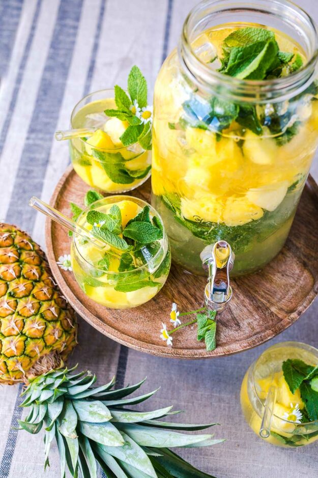 Ananas Bowle