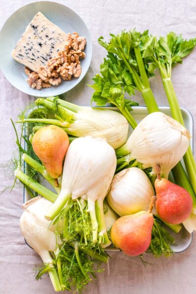 Fenchelsalat mit Gorgonzola und Birne & im Ofen gebackener Fenchel ... Fenchelsalat mit Gorgonzola und Birne & im Ofen gebackener Fenchel ...