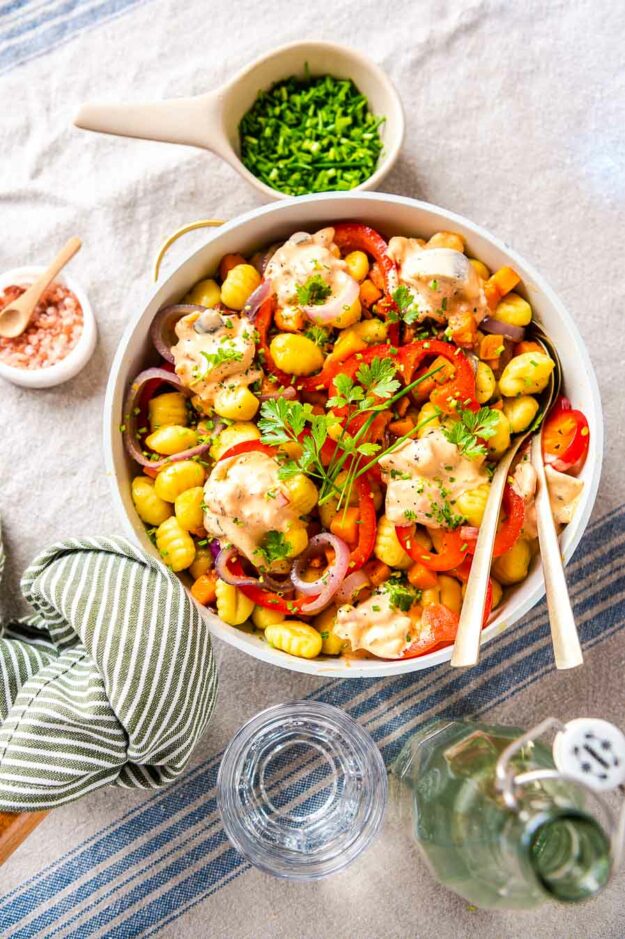 <span class="caps">NADLER</span> Fischglück Gnocchi-Pfanne