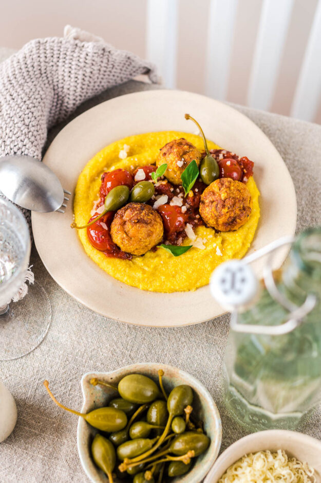 Geflügelhackbällchen mit Polenta‑5