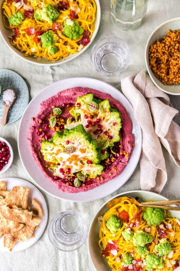 Romanesco Hummus